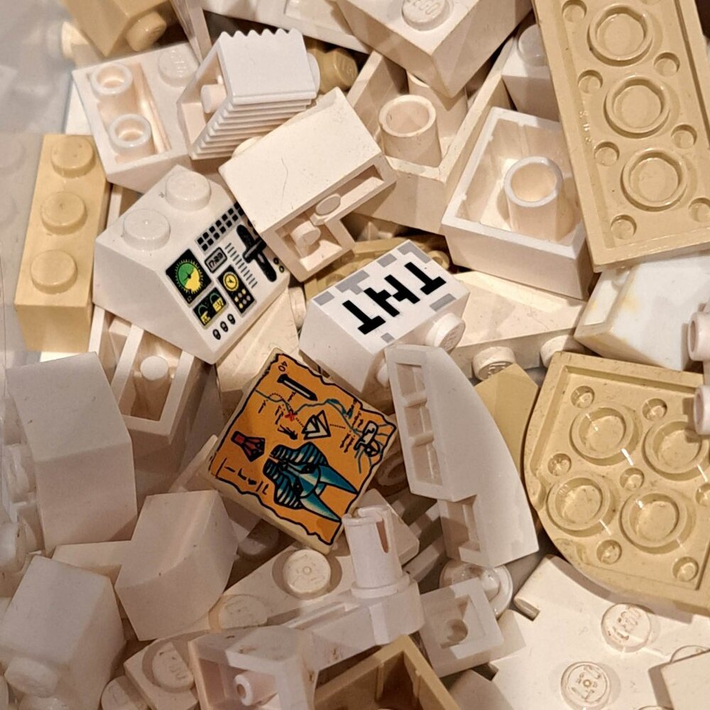 Bulk lot of white beige Lego - Picture 6 of 12